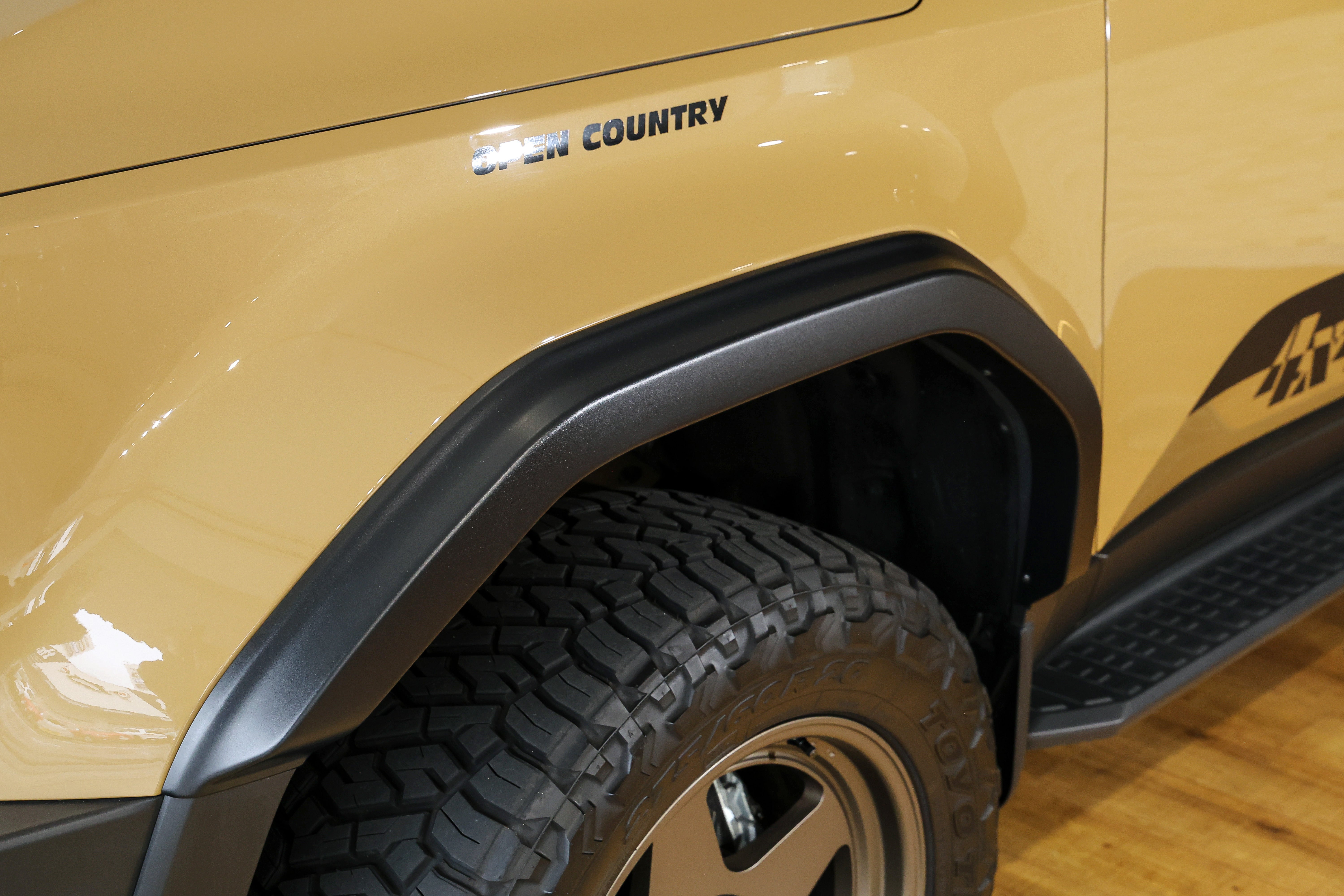 4x4Engineering ランドクルーザー250 オーバーフェンダー 35㎜ a1465-001.jpg