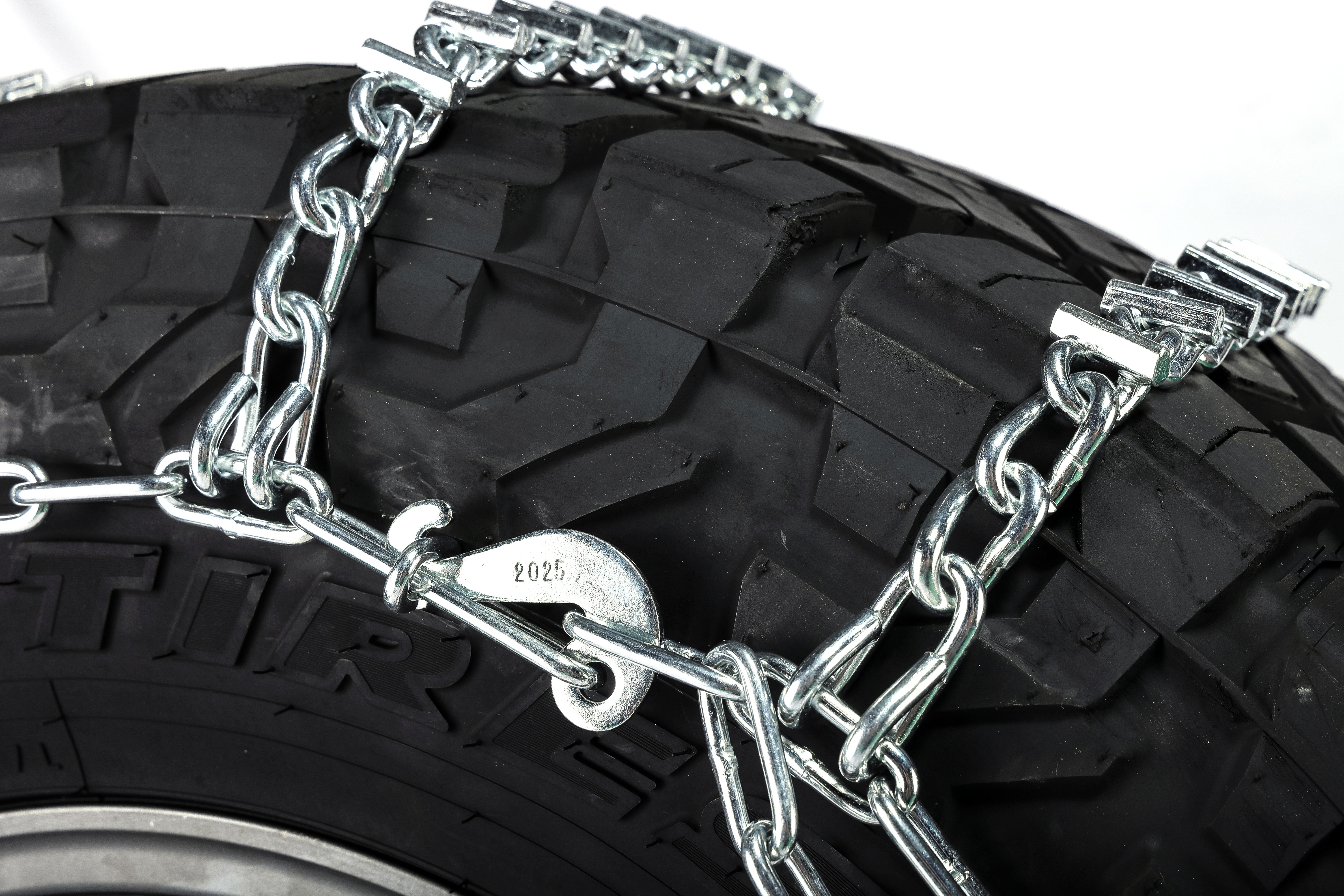 4x4スパイクチェーン | フォーバイフォーエンジニアリングサービス公式