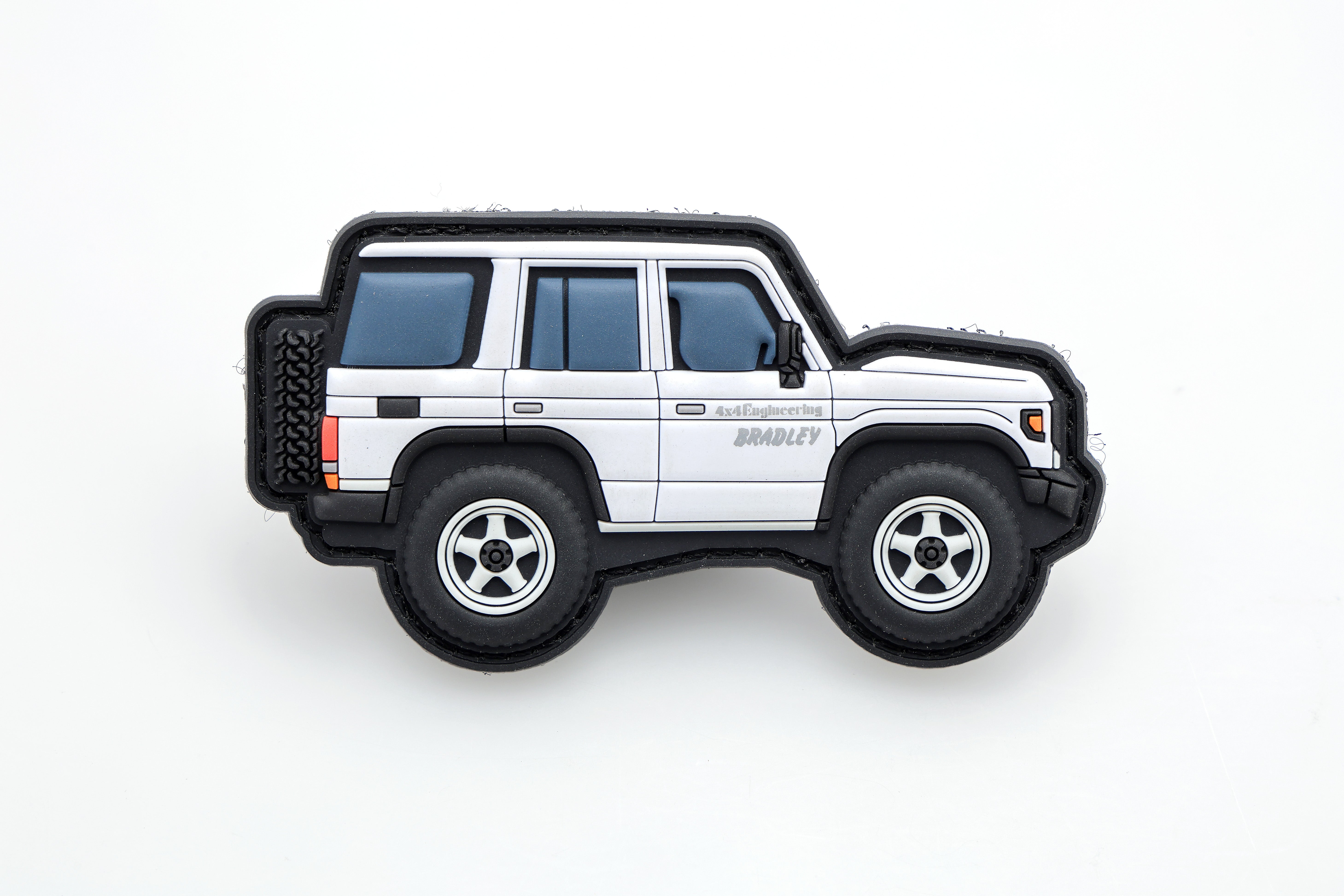 商品一覧 | フォーバイフォーエンジニアリングサービス公式オンライン